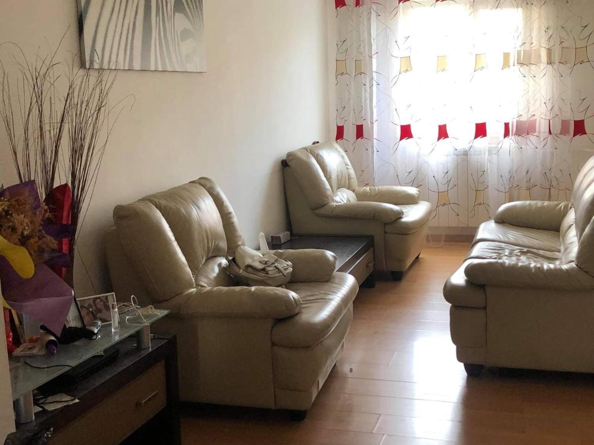 Râmnicu VâlceaApartament公寓 外观 照片